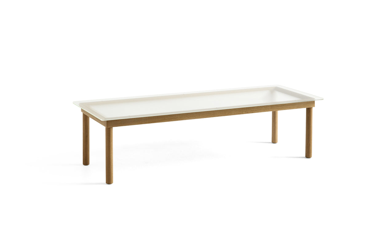 Table basse Kofi 140 x 50 cm, verre strié et piètement en chêne laqué naturel