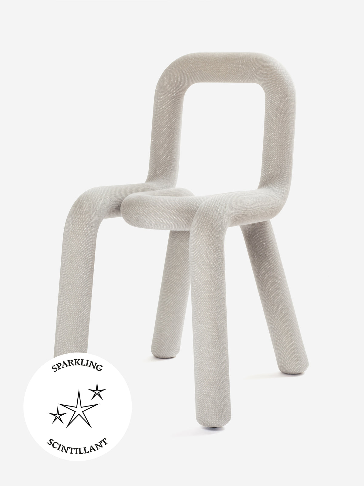 Chaise Bold de Big Game - Moustache-Gris clair pailleté, vue de trois quarts-The Woods Gallery