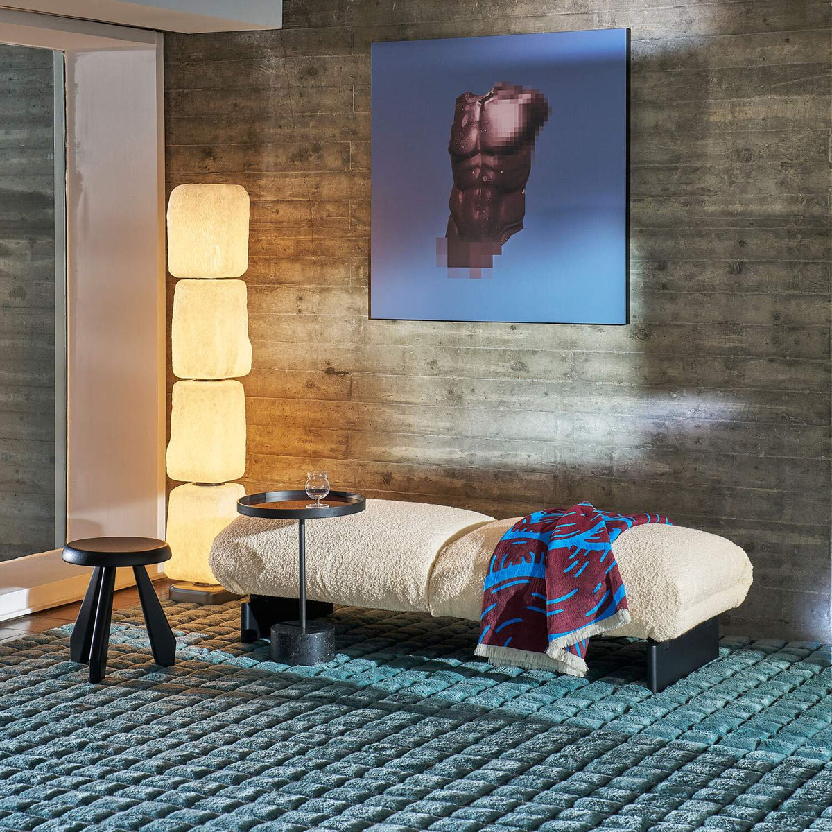 Canapé Mon-Cloud de Patricia Urquiola - Cassina-canapé avec pouf en ambiance-The Woods Gallery