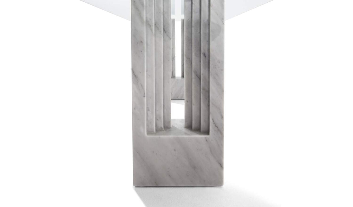 Table W04 Delfi de Marcel Breuer et Carlo Scarpa - Cassina-détail du pied en marbre gris-Cassina