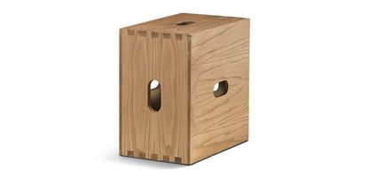 Tabouret LC14 Maison du Brésil par Le Corbusier - Cassina-tabouret Cabanon en châtaignier-The Woods Gallery