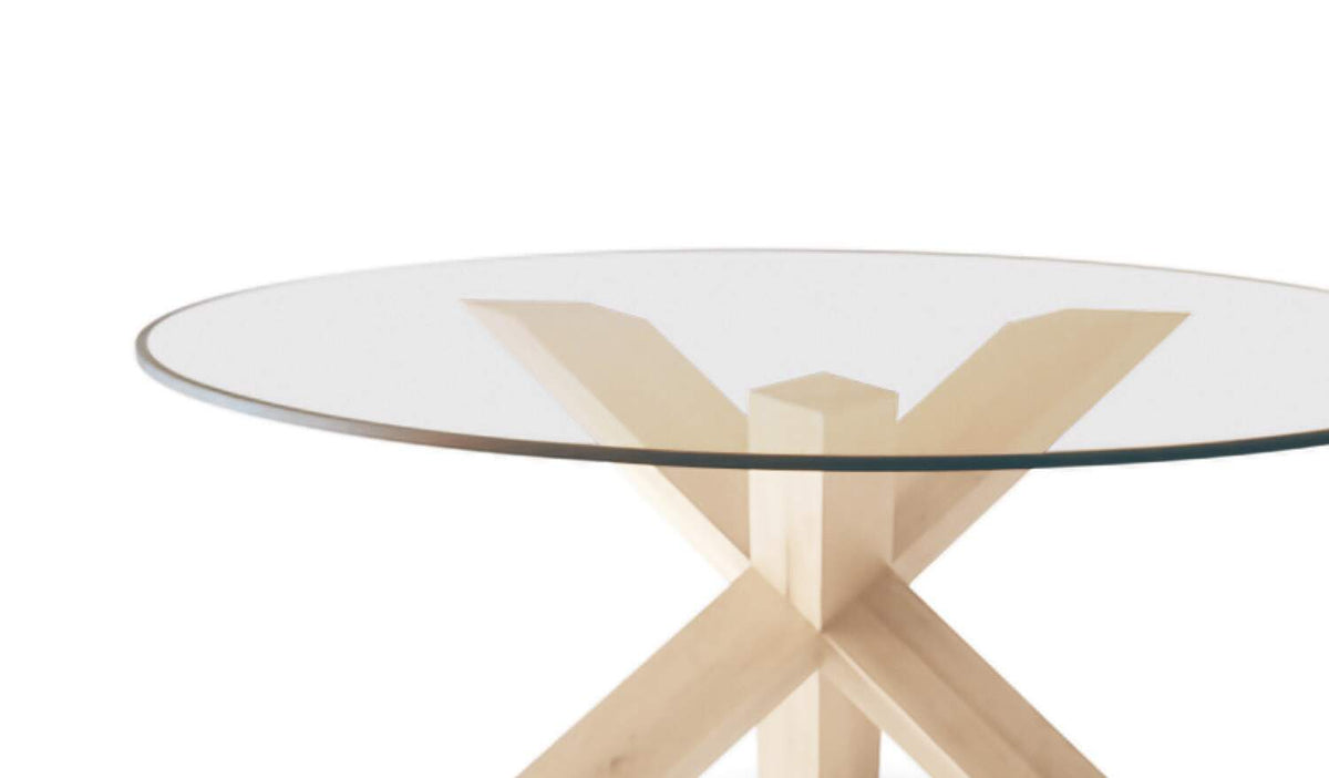 Table La Rotonda de Mario Bellini - Cassina-plateau en verre sur piétement croisé en bois clair-Cassina