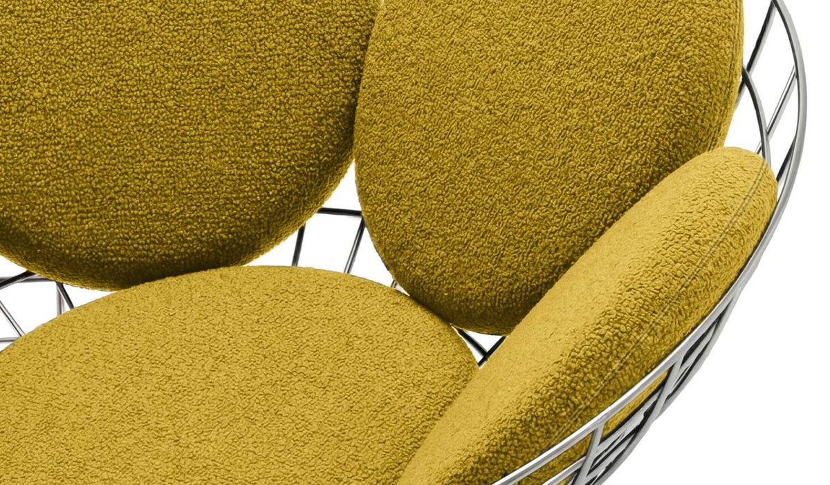 Fauteuil Peacock Chair de Verner Panton - Cassina-détail du tissu et du maillage en acier-The Woods Gallery