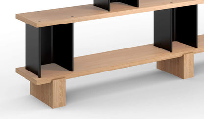 Bibliothèque 536 Nuage à Plots de Charlotte Perriand - Cassina-détail des montants noirs et des plateaux en chêne-Cassina