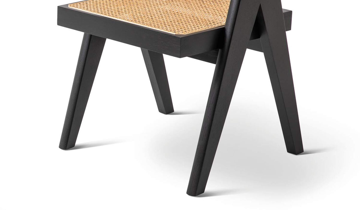 Chaise 055 Capitol Complex de Pierre Jeanneret - Cassina-vue de dessous, pieds en compas-Cassina