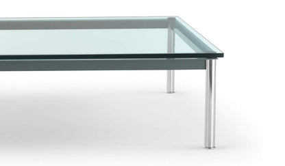 Table basse 10 en tube (LC10) - Cassina-détail du plateau en verre et du tube chromé-Cassina