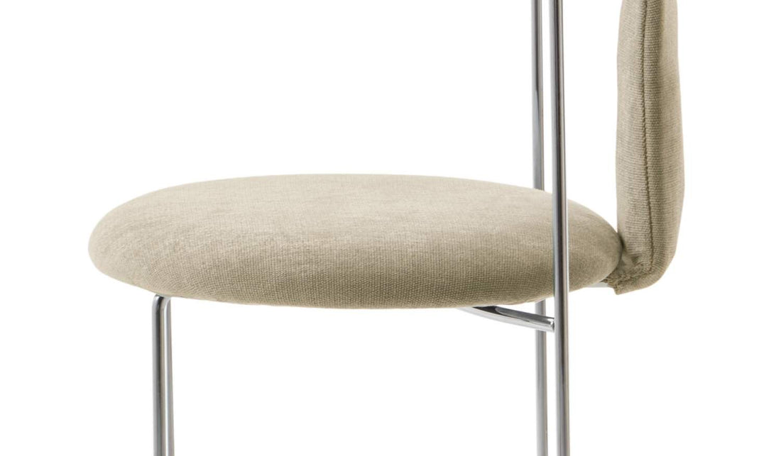 Tabouret de bar Gaja Bar de Kazuhide Takahama - Cassina-tabouret à assise et dossier rembourrés, vue de profil-The Woods Gallery