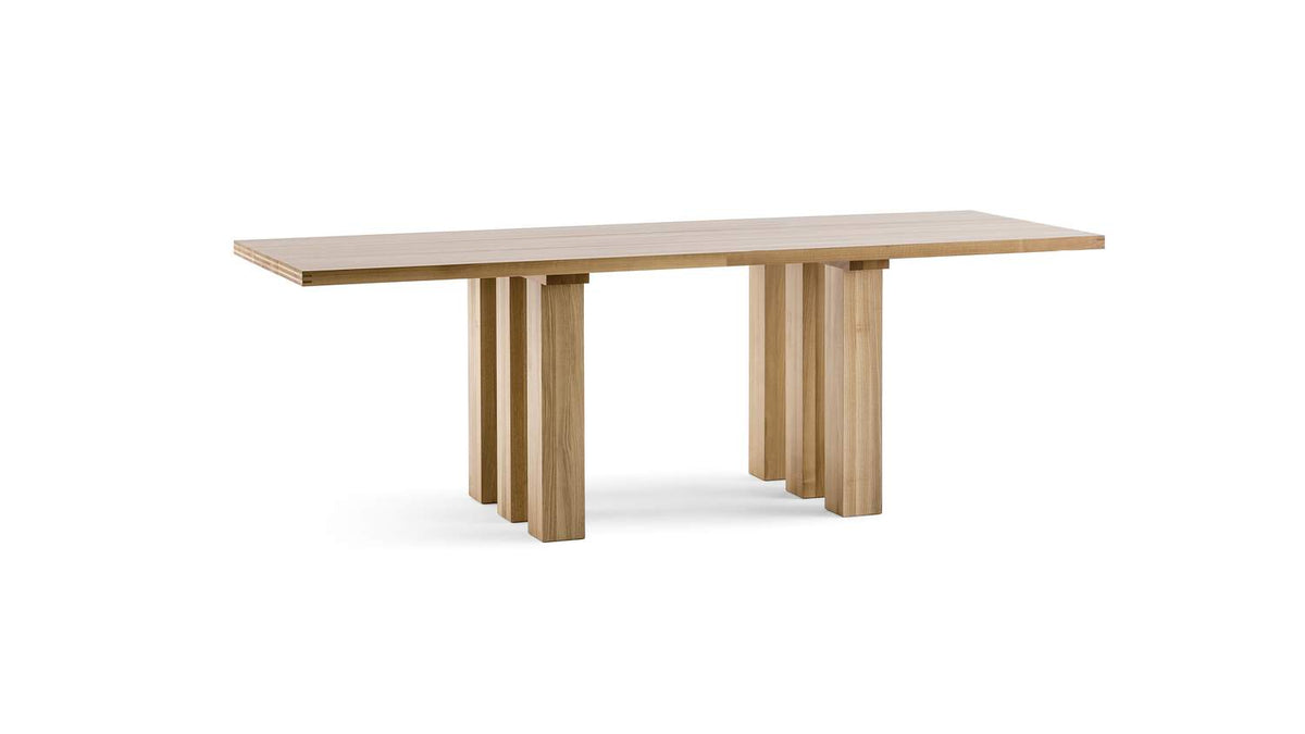 Table La Basilica de Mario Bellini - Cassina-vue de trois quarts légèrement tournée, bois clair-Cassina
