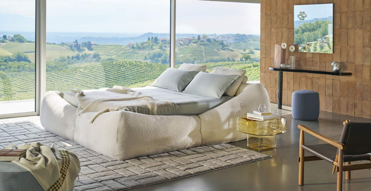 Lit Mon-Nid de Patricia Urquiola - Cassina-en ambiance chambre-The Woods Gallery