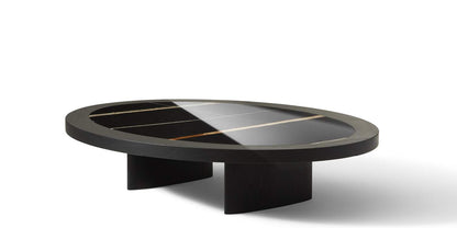 Table basse 544 Monta de Charlotte Perriand - Cassina-vue de trois quarts, table basse sombre à plateau rond-Cassina
