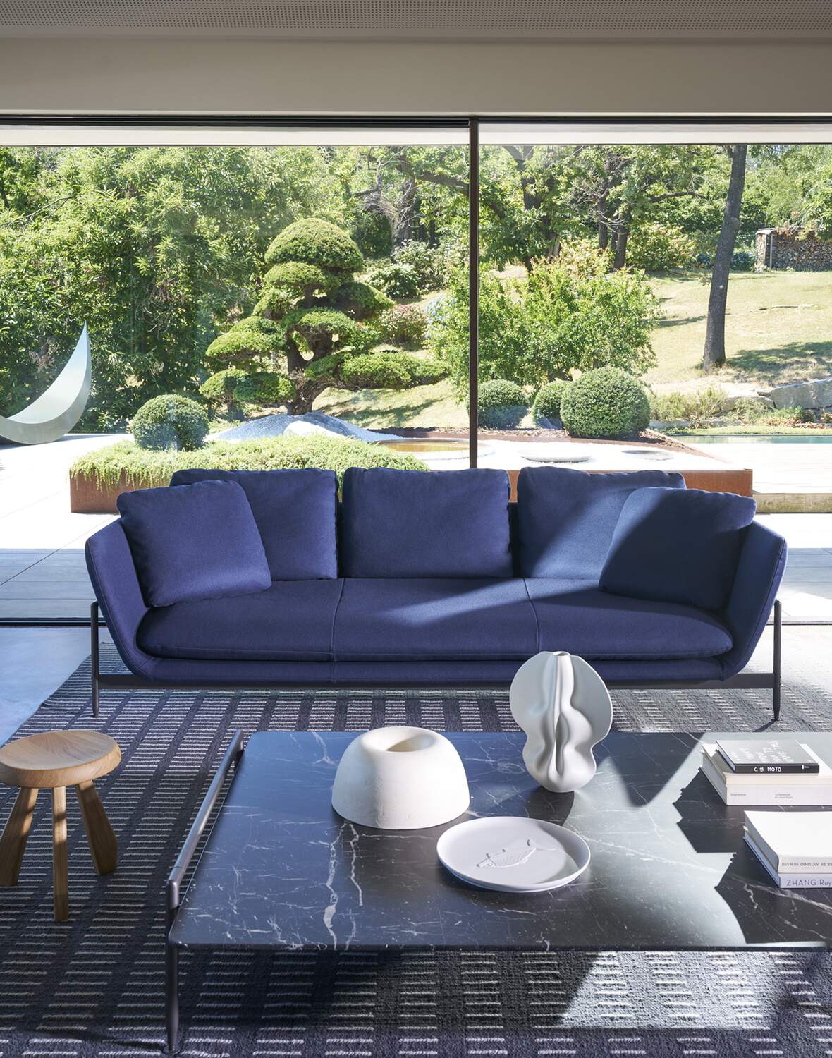 Tapis Janubi en laine - Cassina-tapis sous des canapés en terrasse-The Woods Gallery
