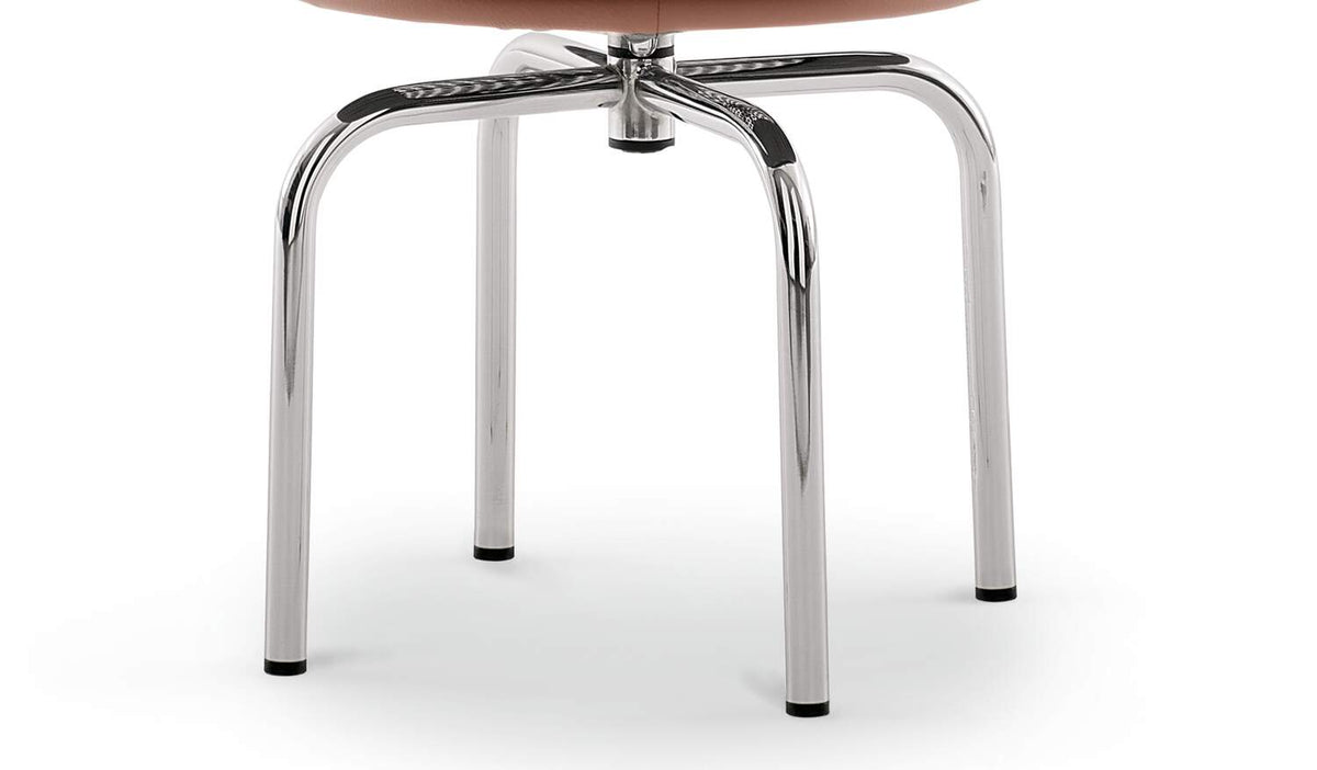 Tabouret tournant 8 (LC8) - Cassina-détail du piètement tubulaire chromé-Cassina