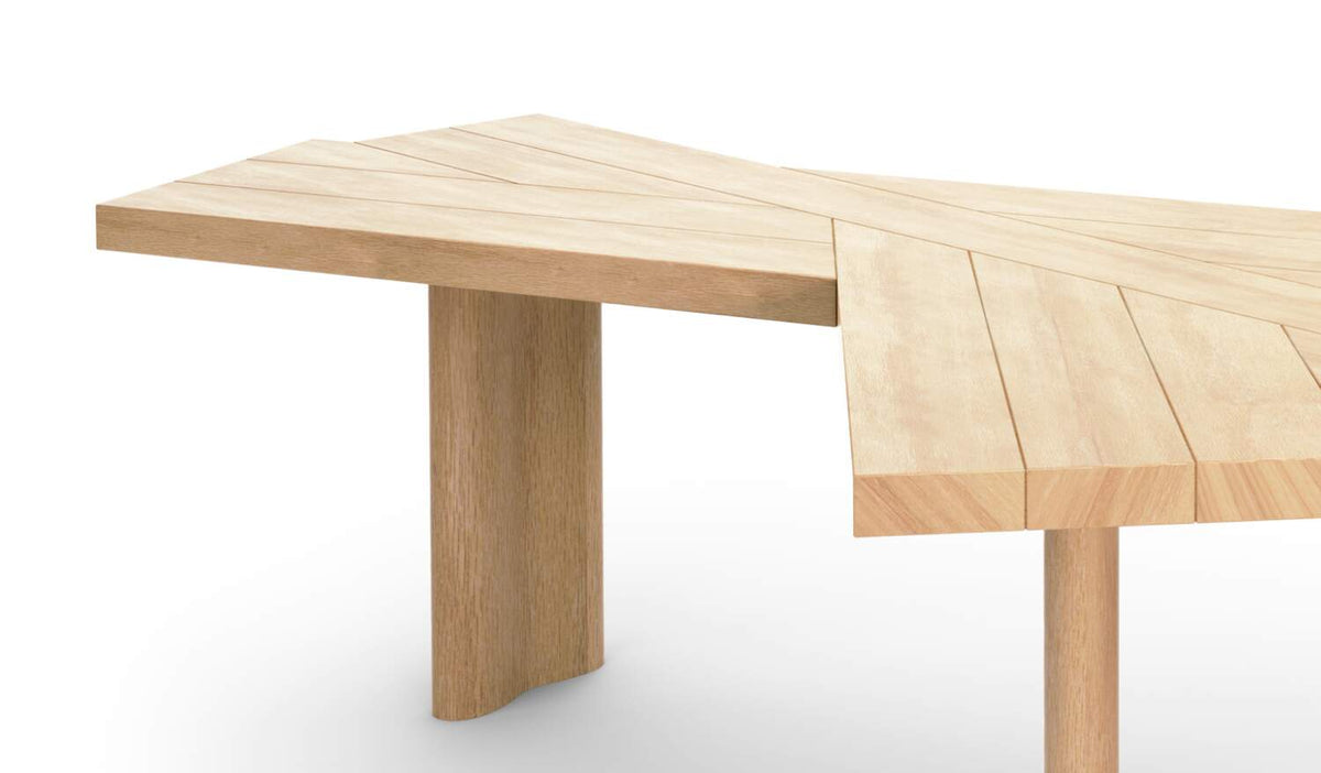 Table 511 Ventaglio de Charlotte Perriand - Cassina-détail du plateau en bois clair-Cassina