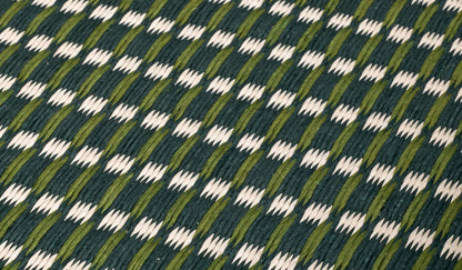 Tapis Shuttle de Karin Carlander - Cassina-détail du tissage vert et blanc-Cassina