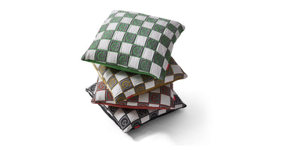 Coussin décoratif Frame - Cassina-pile de coussins à damier de plusieurs coloris-Cassina