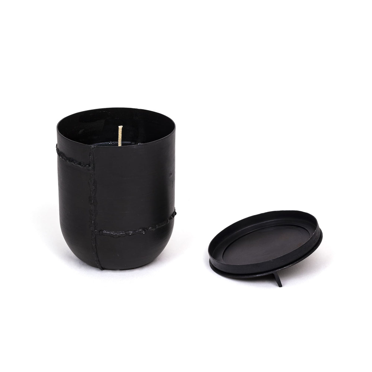 Bougie parfumée Acier Fumée de Diesel Living - Seletti-bougie dans sa boîte de métal noir mat, mèche apparente-Seletti