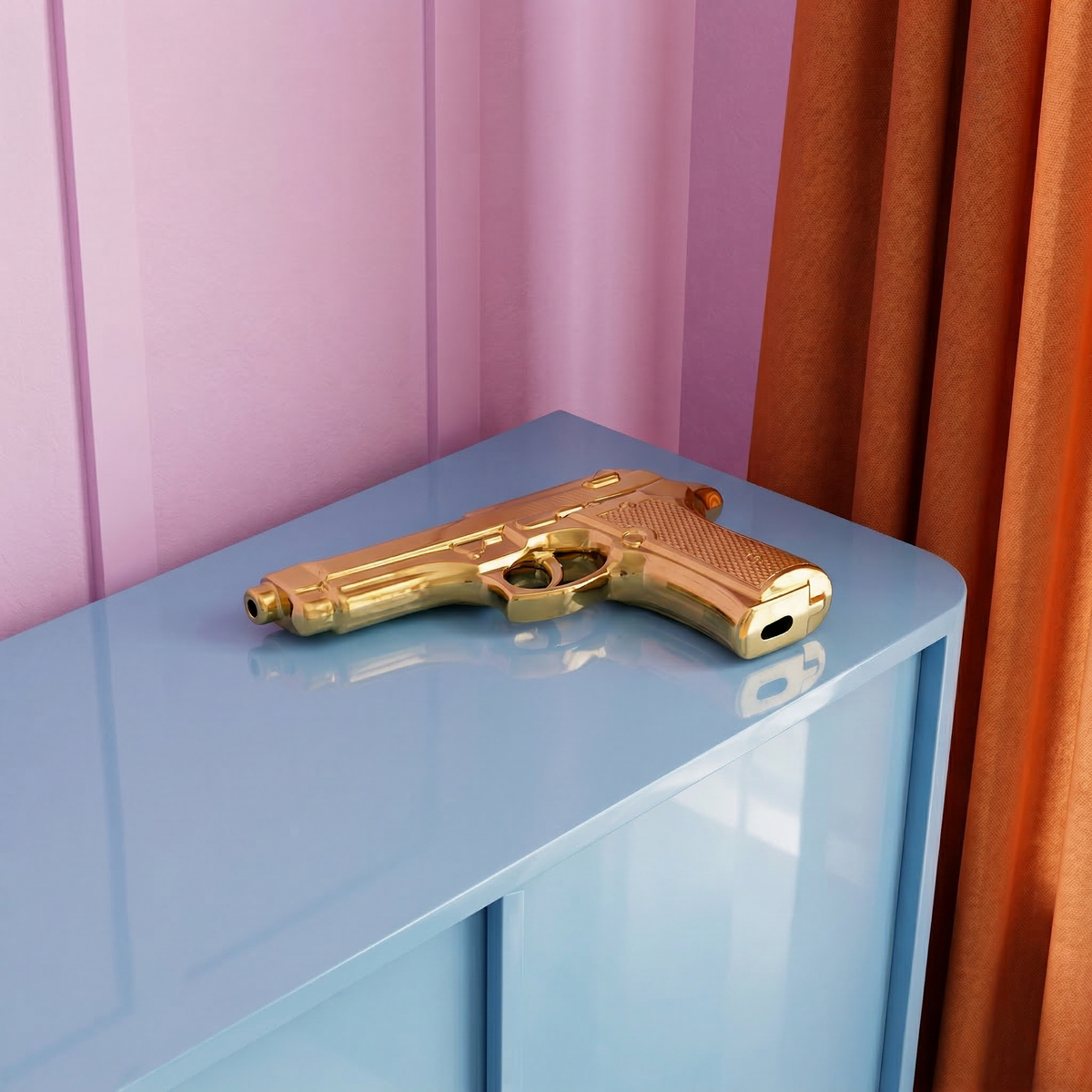 Pistolet Memorabilia Gold de Selab + Alessandro Zambelli - Seletti-vue 2-The Woods Gallery