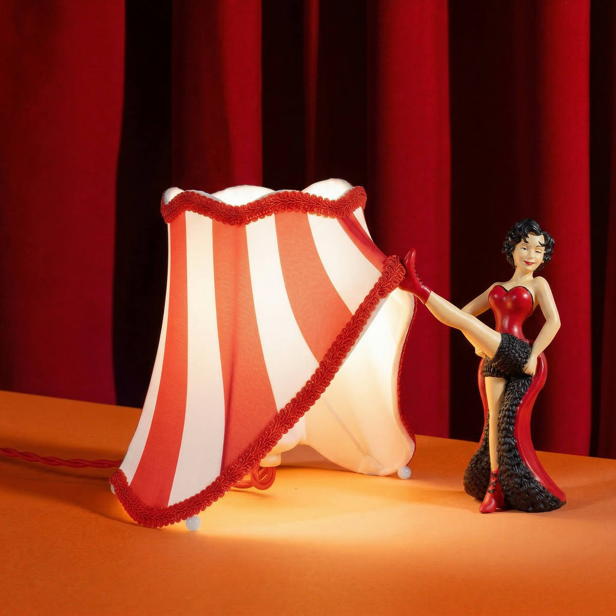 Lampe Circus Lucy de Uto Balmoral - Seletti-vue 2-The Woods Gallery