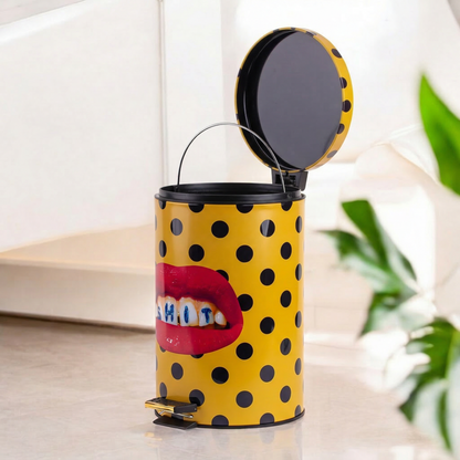 Poubelle Shit 5 L de ToiletPaper - Seletti-vue 2-The Woods Gallery