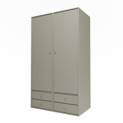 Armoire Attire IV Montana, laque 144 Fennel, suspendu au rail mural, vue de trois quarts sur fond blanc