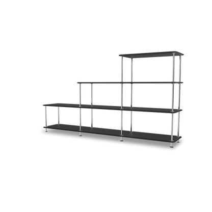 Etagère Free 321000 Montana, tablettes 207 Black et structure 44C Chrome, vue de trois quarts sur fond blanc