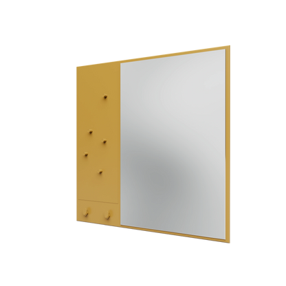 Miroir Memo Montana, laque 157 Cumin, suspendu au rail mural, vue de trois quarts sur fond blanc