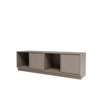 Banc Rest II Montana, laque 141 Truffle, sur socle de 7 cm, vue de trois quarts sur fond blanc