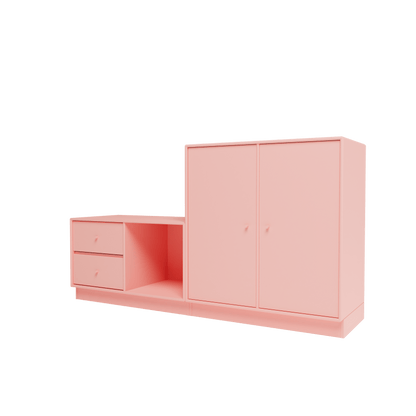 Banc Rest I Montana, laque 167 Ruby, sur socle de 7 cm, vue de trois quarts sur fond blanc