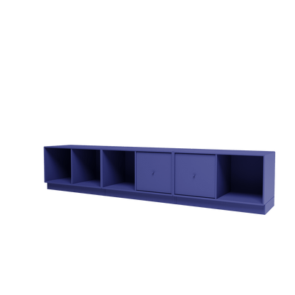 Banc Rest III Montana, laque 135 Monarch, sur socle de 7 cm, vue de trois quarts sur fond blanc