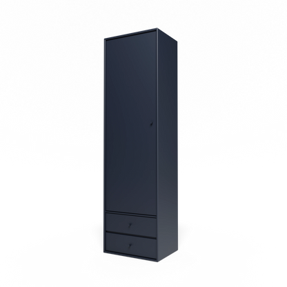 Armoire Attire I Montana, laque 147 Shadow, suspendu au rail mural, vue de trois quarts sur fond blanc