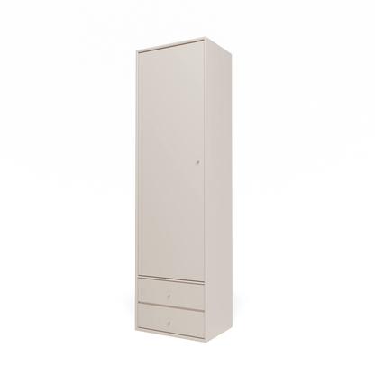 Armoire Attire I Montana, laque 168 Clay, suspendu au rail mural, vue de trois quarts sur fond blanc