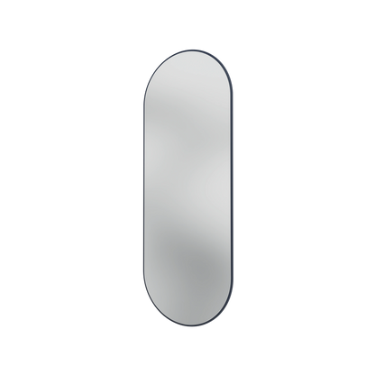 Miroir Colour Frame ovale SP1232R Montana, cadre laqué 147 Shadow, vue de trois quarts sur fond blanc