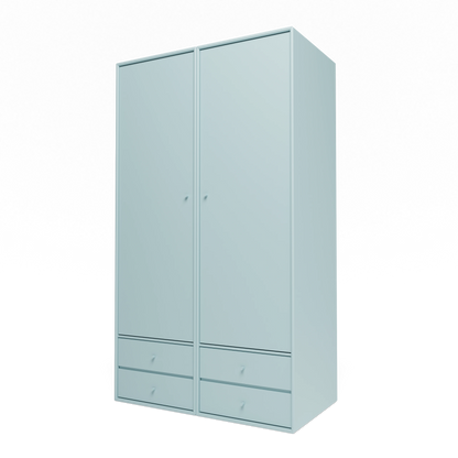 Armoire Attire IV Montana, laque 148 Flint, suspendu au rail mural, vue de trois quarts sur fond blanc