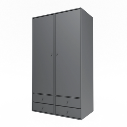 Armoire Attire IV Montana, laque 36 Coal, suspendu au rail mural, vue de trois quarts sur fond blanc