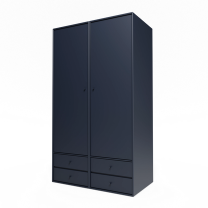 Armoire Attire IV Montana, laque 147 Shadow, suspendu au rail mural, vue de trois quarts sur fond blanc