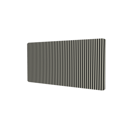 Panneau textile Montana Free habillé du tissu Kvadrat 1123 MN Stripe, vue de trois quarts sur fond blanc