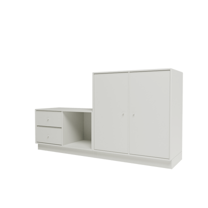Banc Rest I Montana, laque 09 Nordic, sur socle de 7 cm, vue de trois quarts sur fond blanc