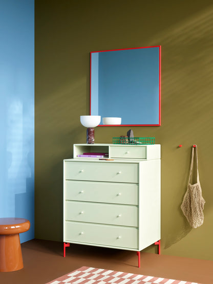 Miroir Colour Frame SG3208 Montana en situation : miroir Colour Frame Rosehip au-dessus d&