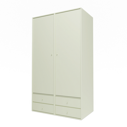 Armoire Attire IV Montana, laque 140 Pomelo, suspendu au rail mural, vue de trois quarts sur fond blanc