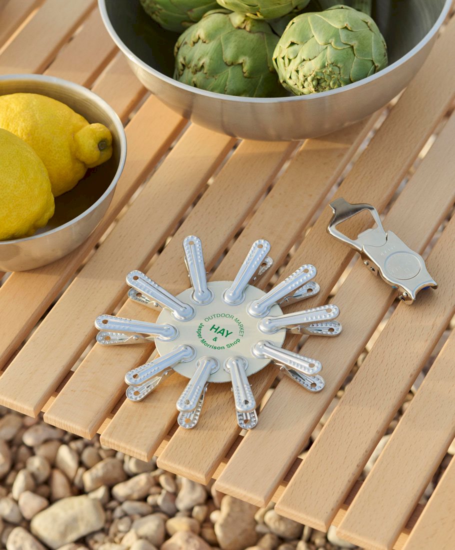 Pince multi-usage (lot de 10) Outdoor Market de Jasper Morrison - Hay