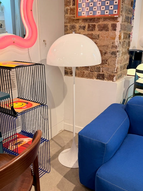 Panthella floor lamp by Verner Panton - Louis Poulsen