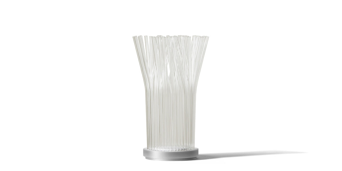 Lampe à poser Fluxus-E de Paolo Ulian - Cassina-vue de face, faisceau de tiges transparentes-Cassina