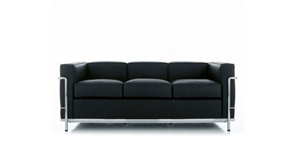 Canapé 2 Grand Confort (LC2) petit modèle, trois places - Cassina-vue de face, canapé en cuir noir-Cassina