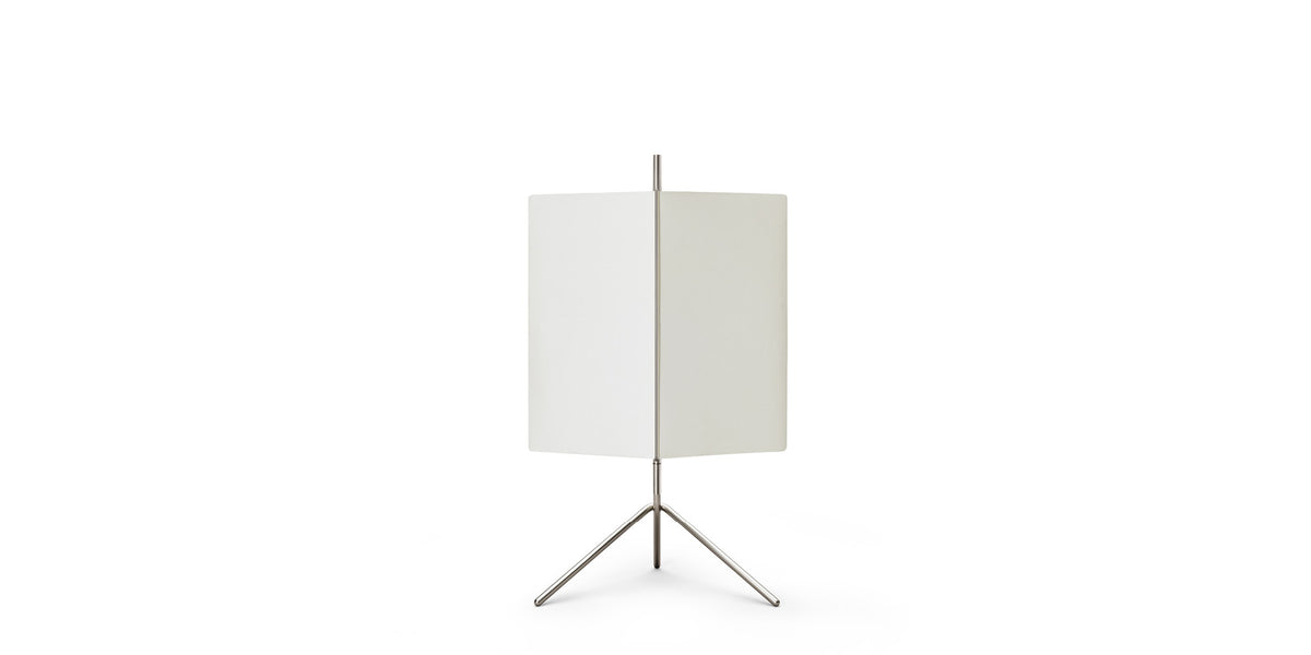 Lampe à poser 3to9 de Neri&amp;Hu - Cassina-vue de face, volumes blancs sur trépied métallique-Cassina