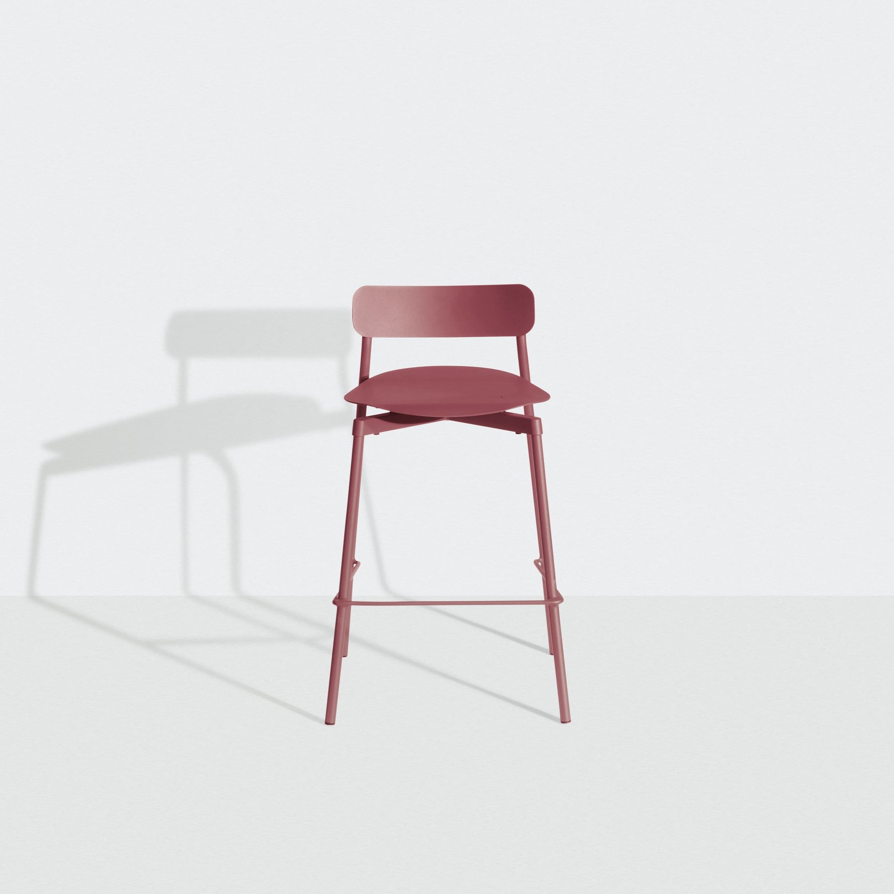 Tabouret de bar Fromme 65 cm de Tom Chung - Petite Friture-Rouge-Brun-The Woods Gallery