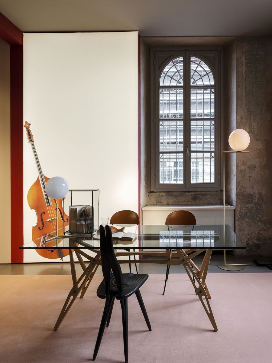Chaise Fenis CM 2051 de Carlo Mollino - Zanotta, vue 4 - Zanotta