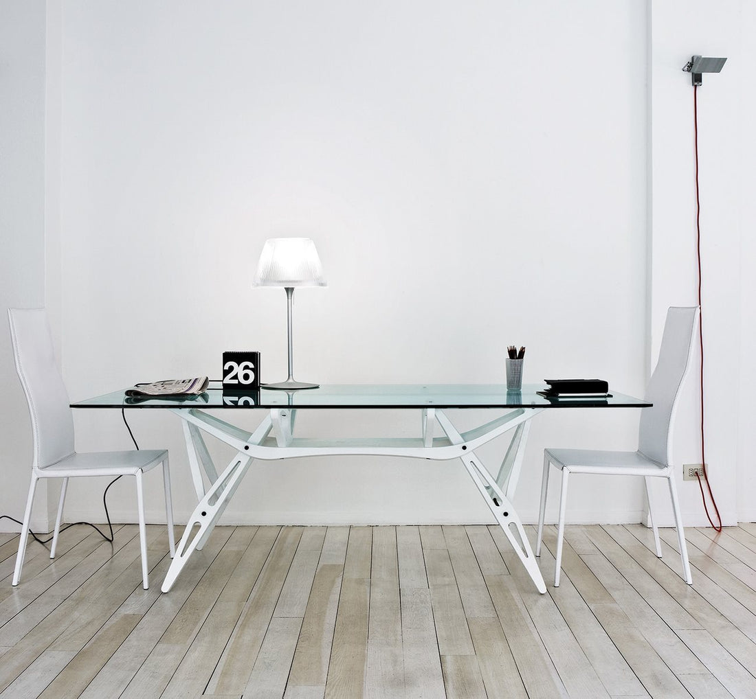 Chaise Lealta 2081 de Roberto Barbieri - Zanotta, vue 2