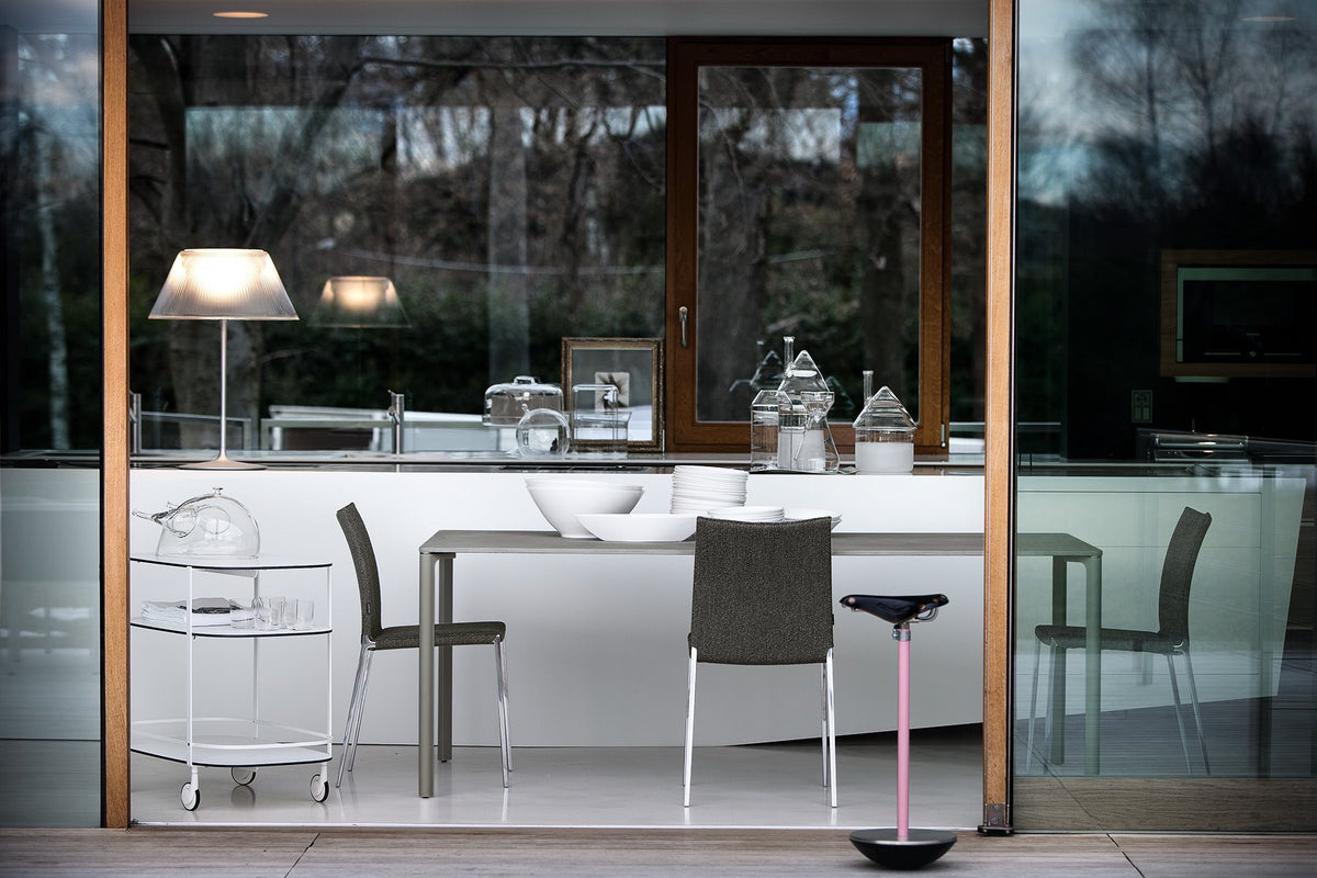 Chaise Lia 2086 de Roberto Barbieri - Zanotta, vue 7 - Zanotta