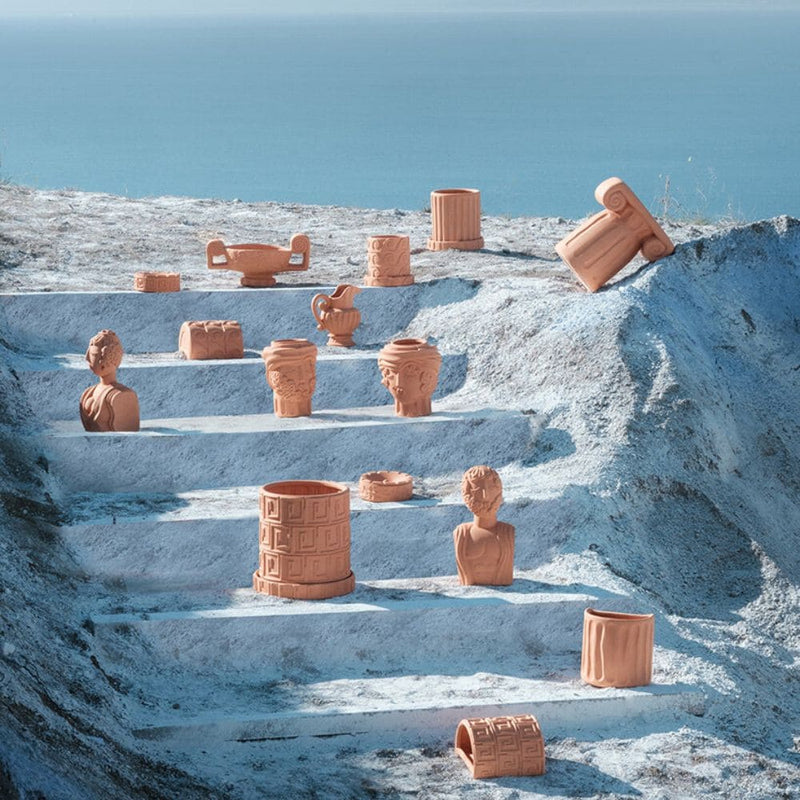 Amphore en terre cuite Magna Graecia de Antonio Aricò - Seletti-The Woods Gallery