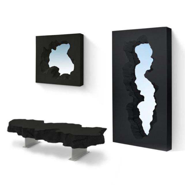Broken Square Mirror, Miroir carré en polyuréthane noir de Snarkitecture - Gufram-The Woods Gallery